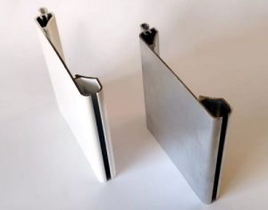 Puerta enrollable de lama simple en aluminio